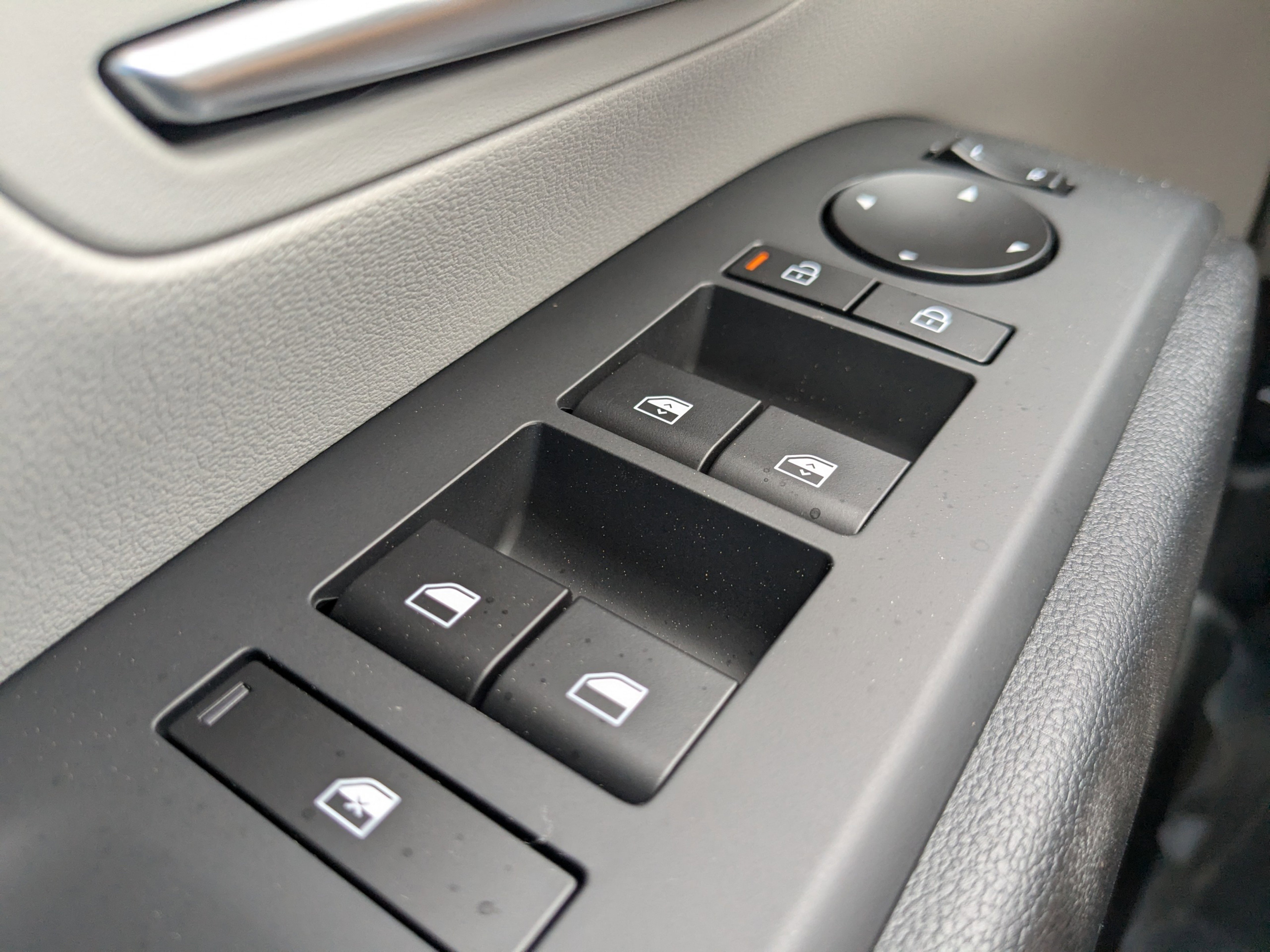 New 2025 Rockwood Green Hyundai SEL Convenience FWD image 20