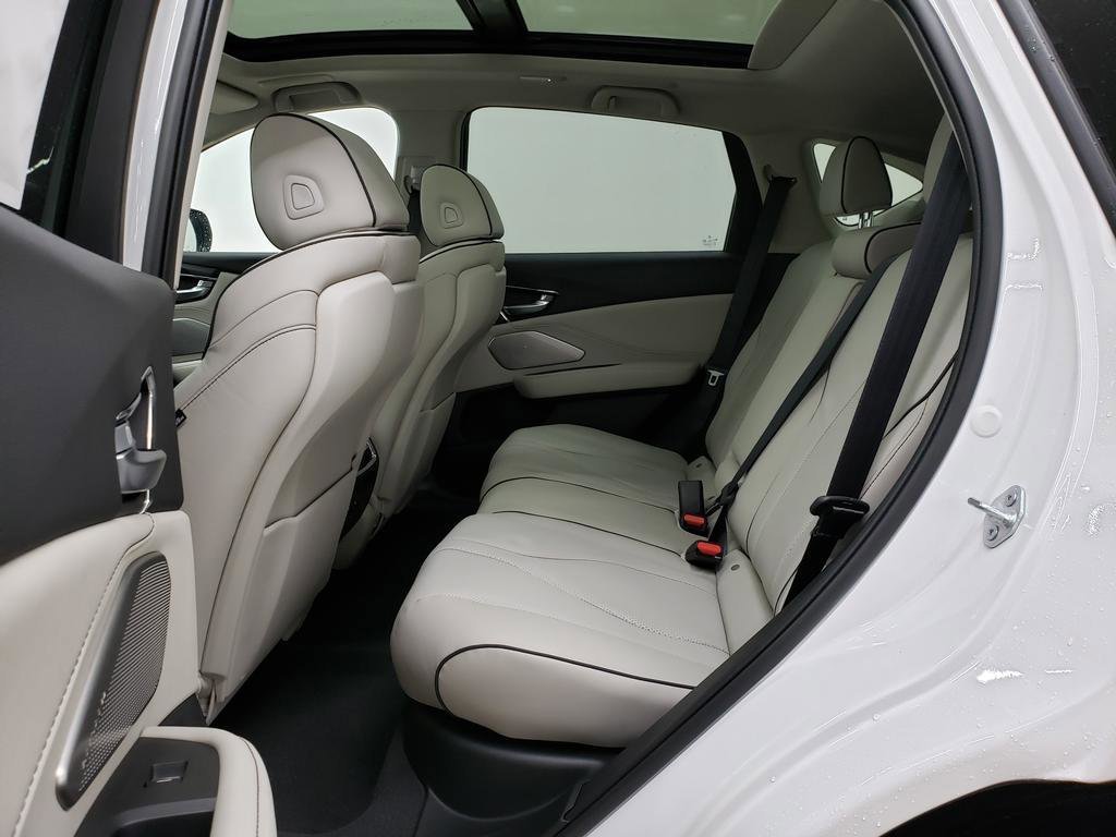 Certified Used 2026 Platinum White Pearl Acura Advance Package image 11