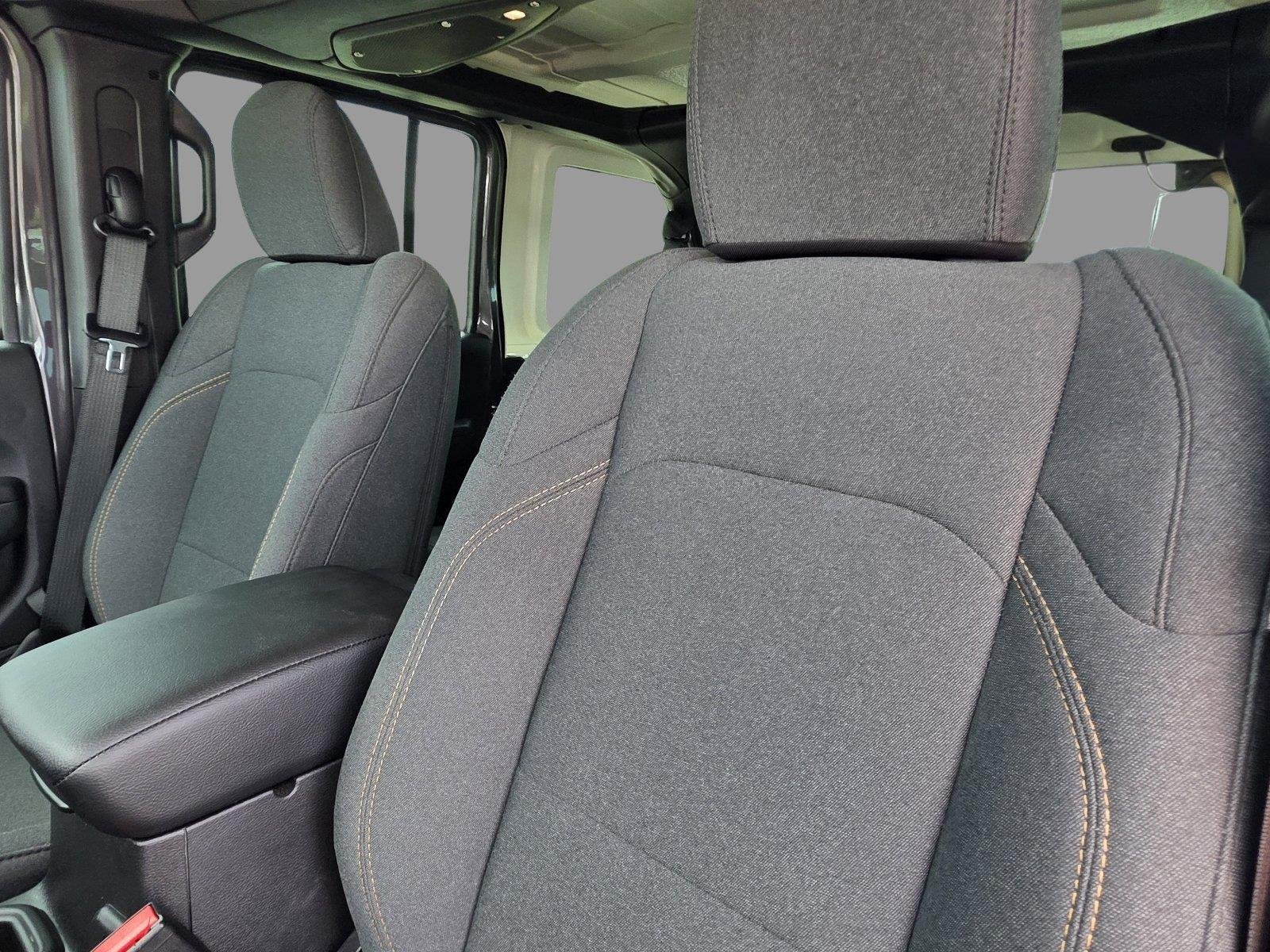 Used 2026 Granite Crystal Metallic Clearcoat Jeep Sport image 24