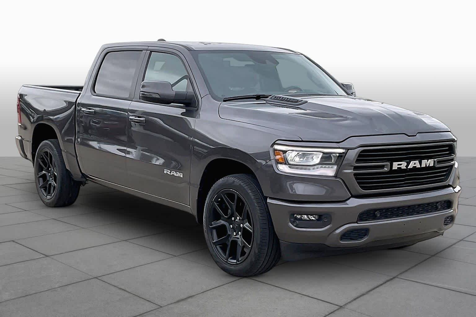 Used 2023 Granite Crystal Metallic Clearcoat Ram Laramie image 3