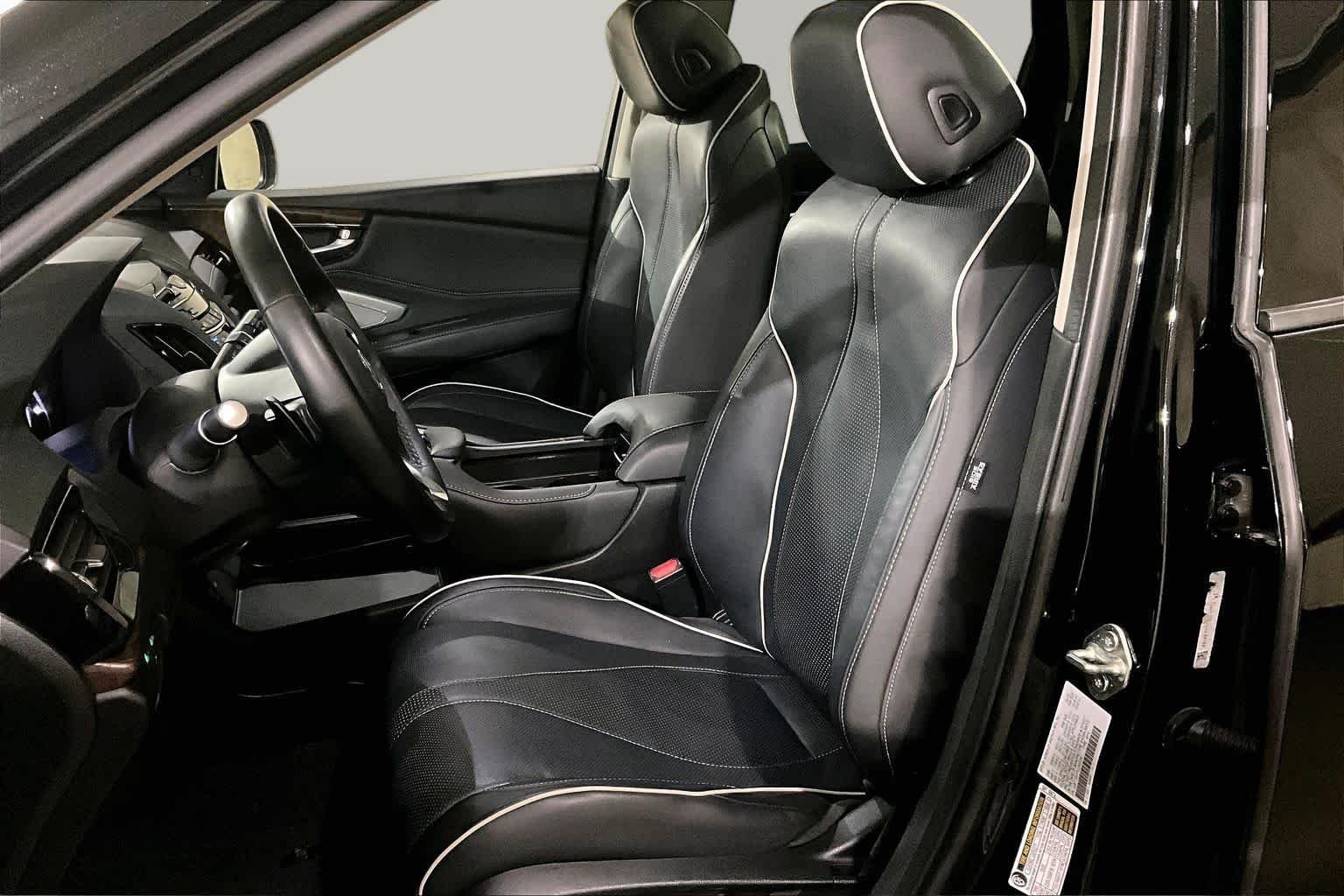 Used 2020 Majestic Black Pearl Acura w/Advance Pkg image 8