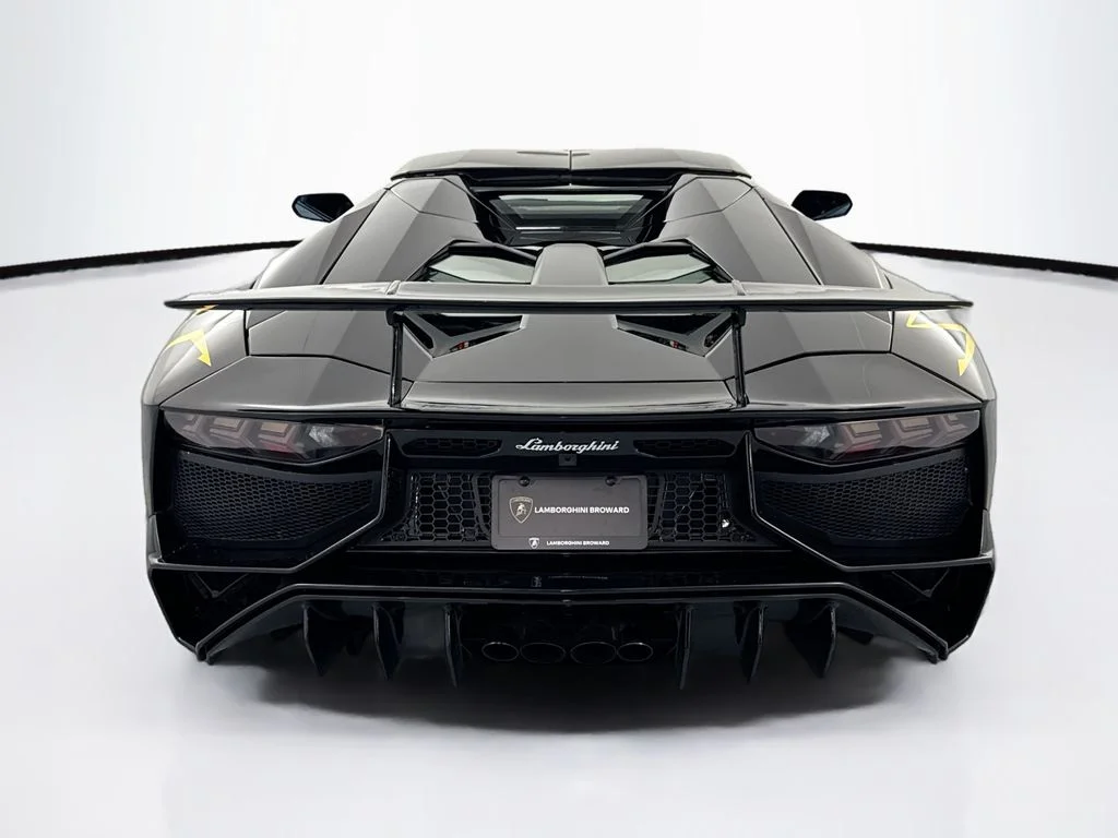 2017 Lamborghini Aventador Superveloce - Photo 33