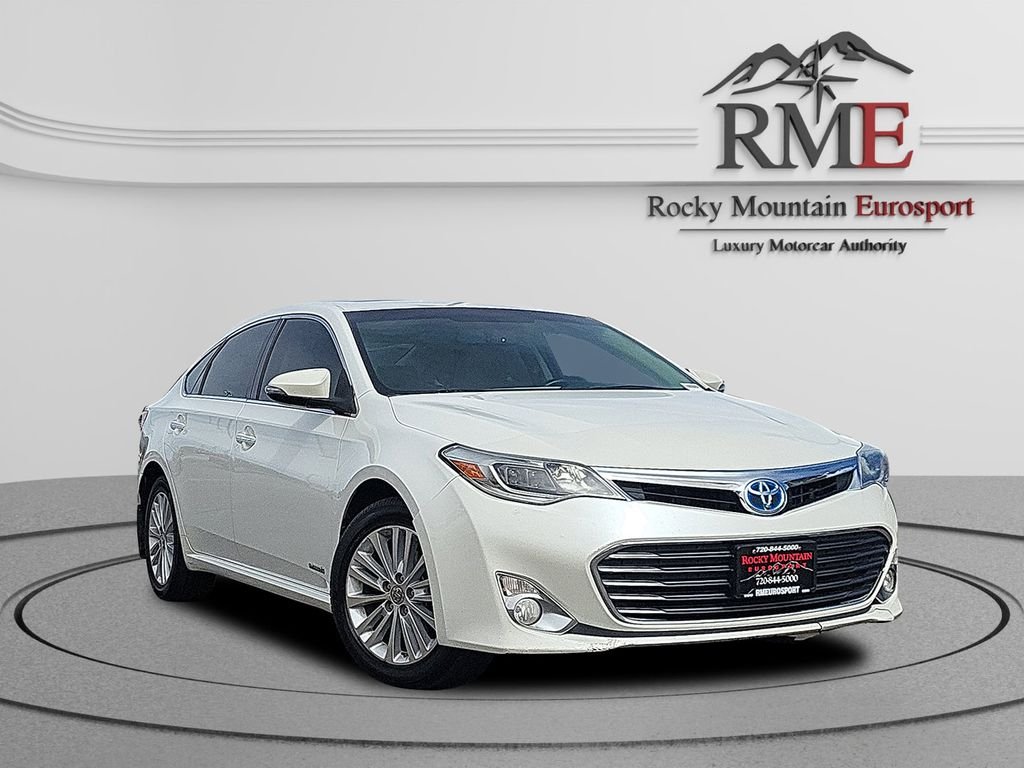 2013 Toyota Avalon XLE Premium Hybrid