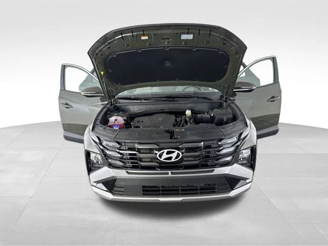 Used 2025 Green Hyundai SEL Convenience image 14