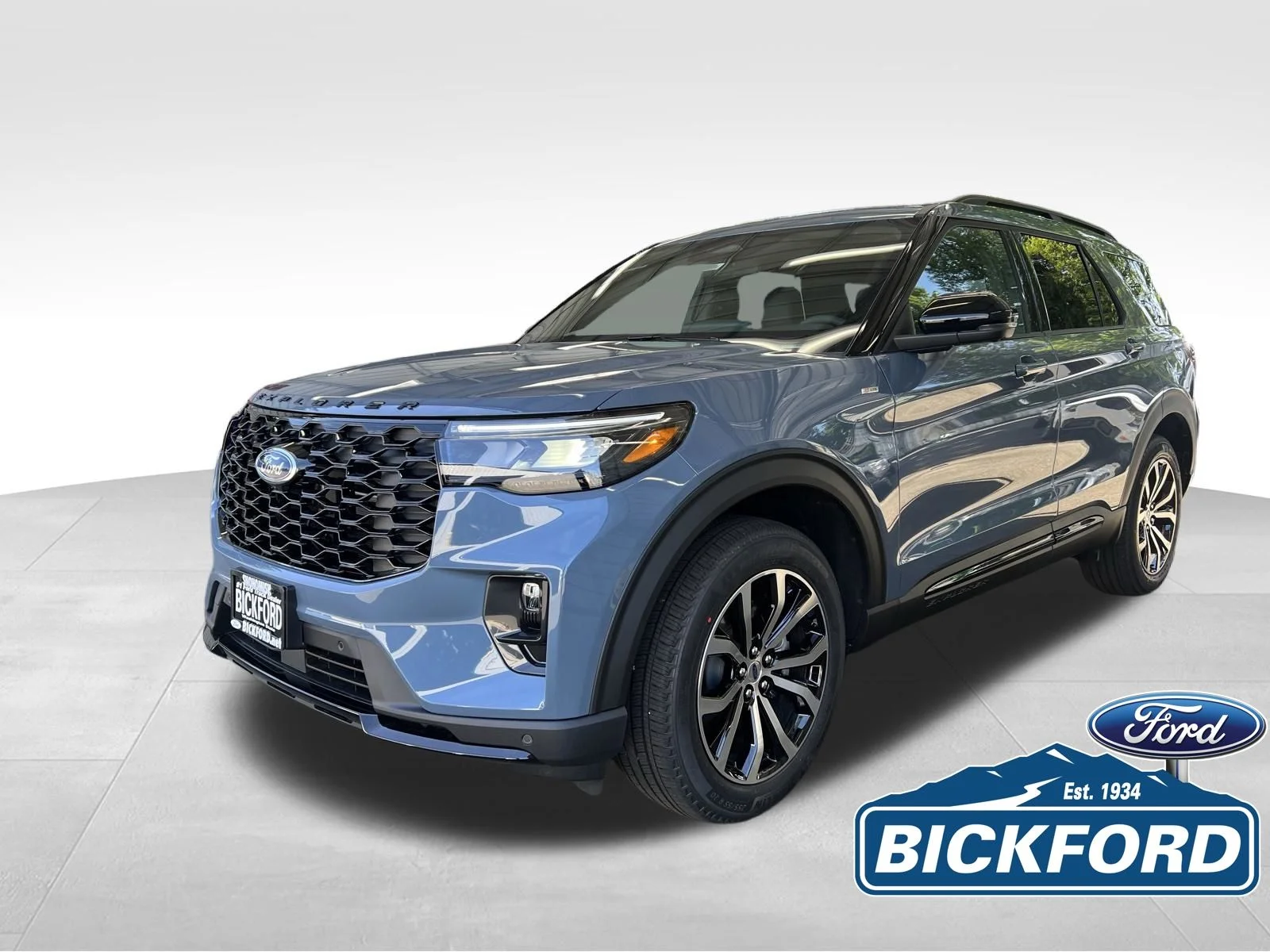 2026 Ford Explorer ST-LINE 4WD's photo