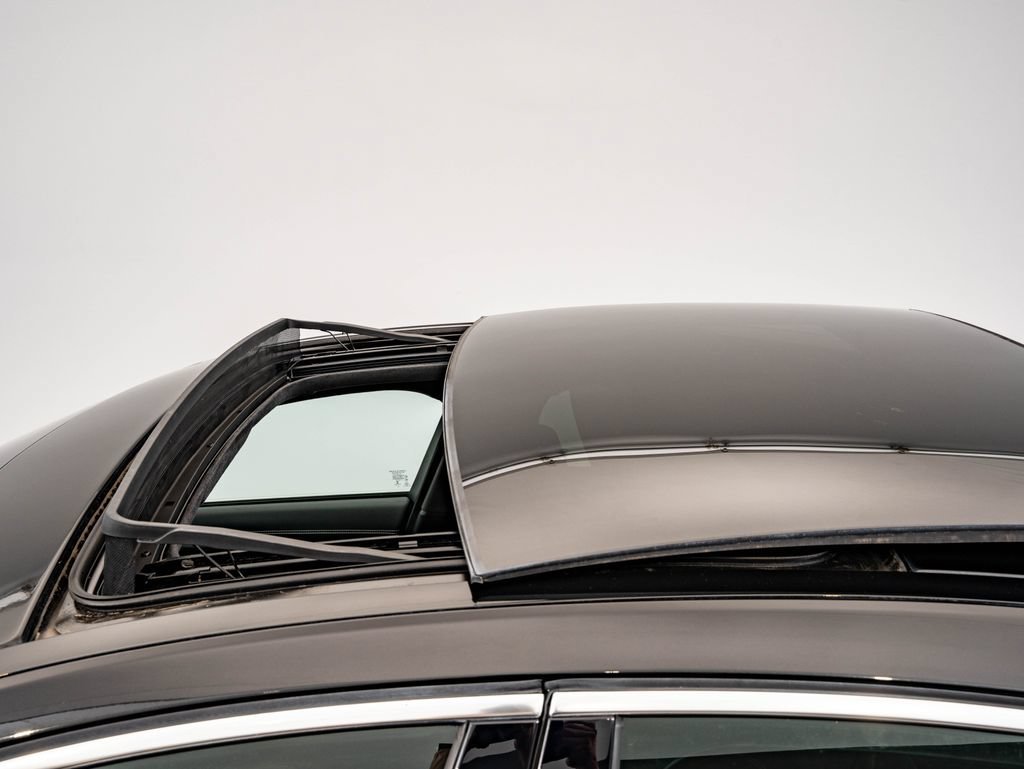 2024 Jaguar XF R-Dynamic SE - Photo 14