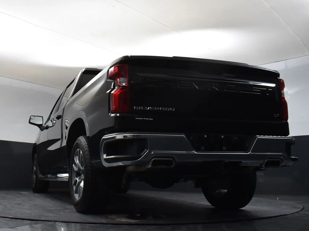 Used 2025 Black Chevrolet LT image 10