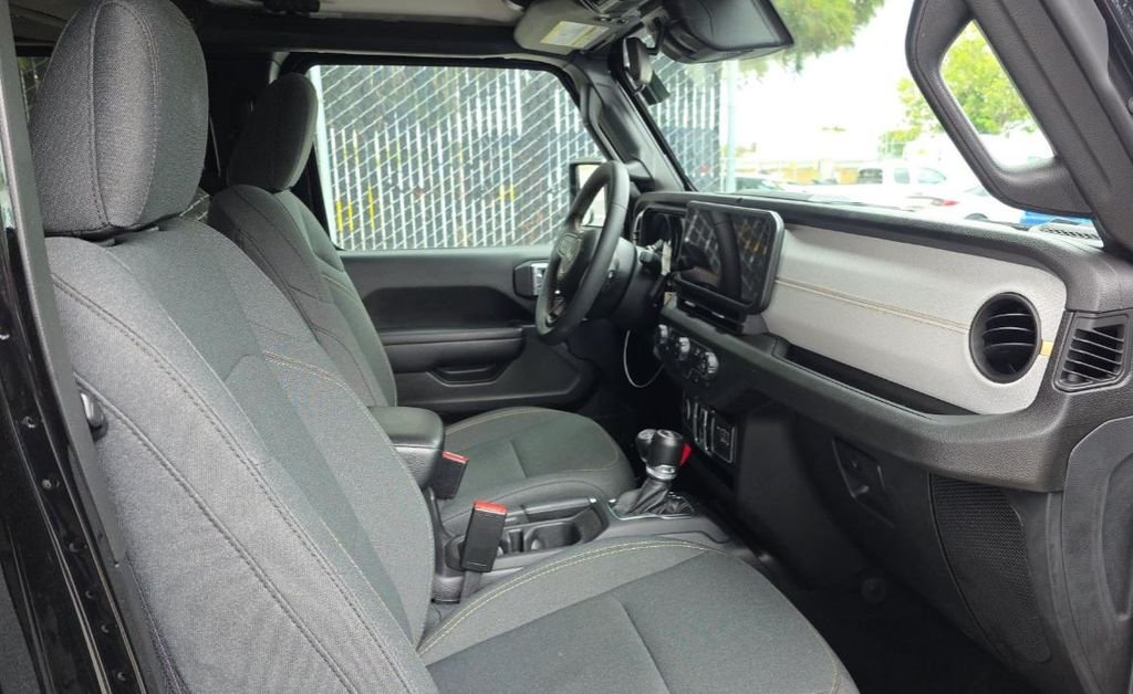 Used 2024 Black Jeep Sport S 4xe image 8