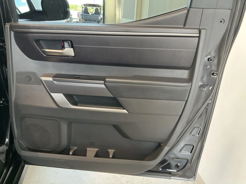 2024 Toyota Tundra SR5 - Photo 23