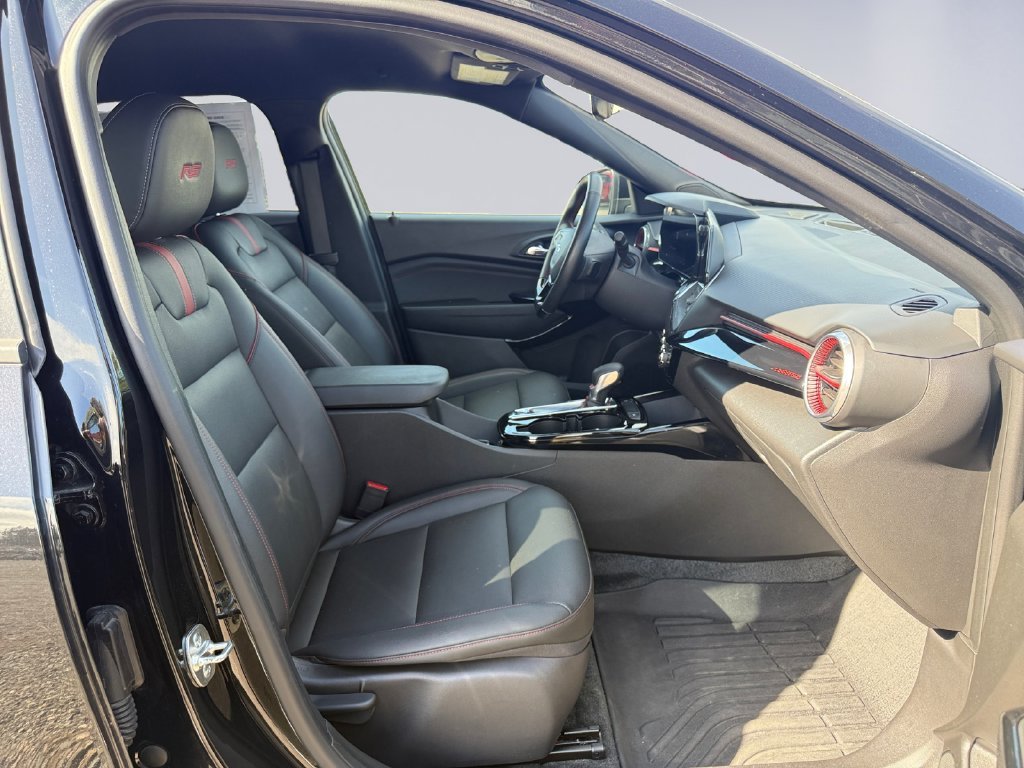 Used 2024 Black Chevrolet 2RS image 19