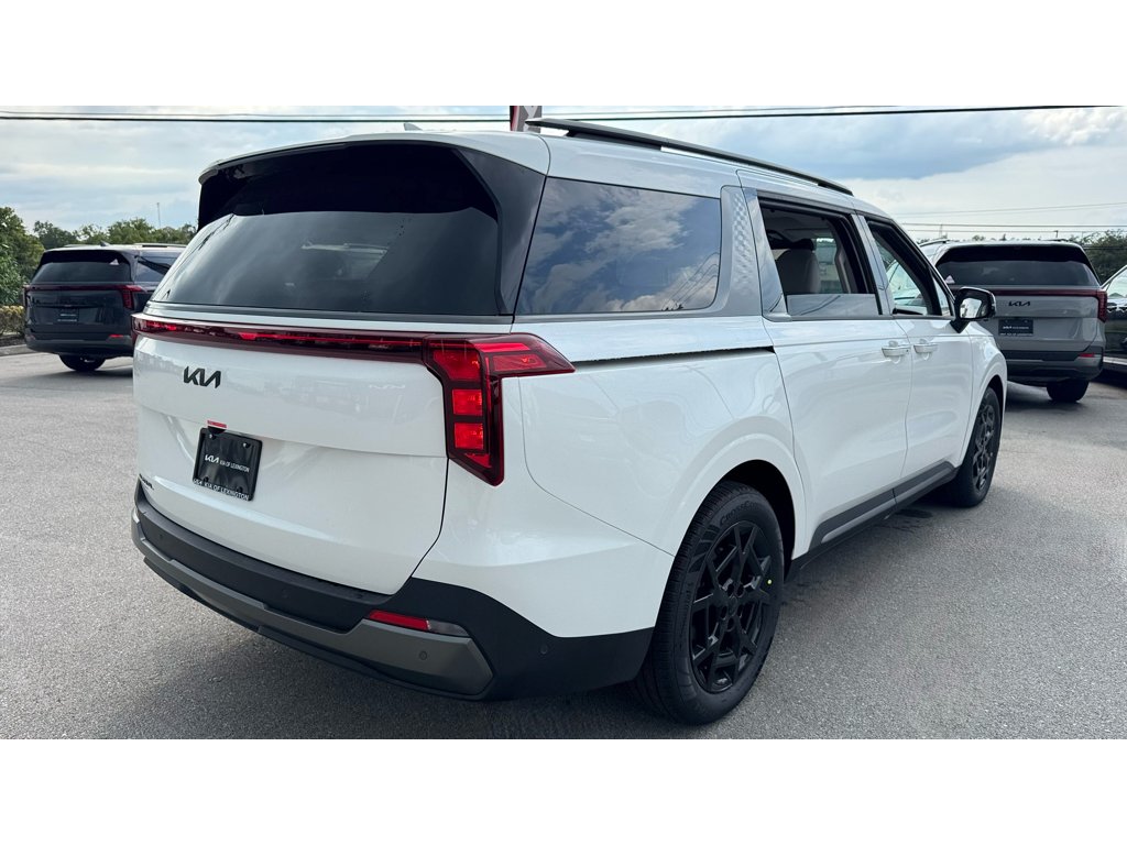New 2027 Snow White Pearl Kia SX image 24