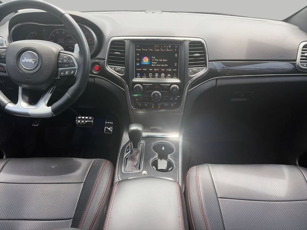 Used 2017 Black Jeep Trailhawk image 12