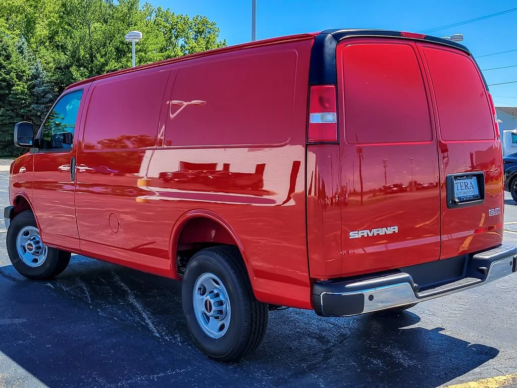 2026 GMC Savana Cargo Work Van - Photo 7