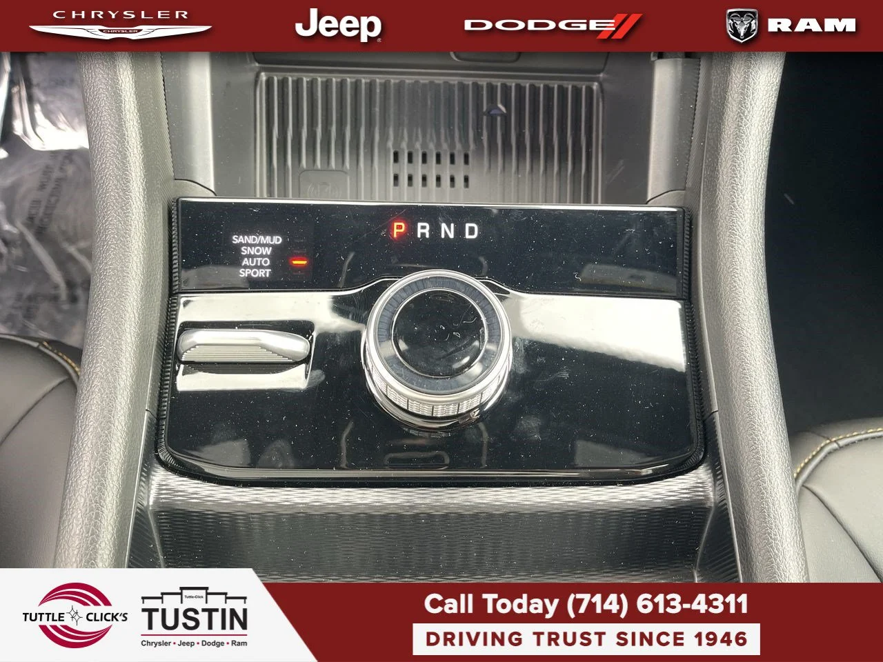 New 2026 Bright White Clear-Coat Exterior Paint Jeep 85th Anniversary Edition image 25