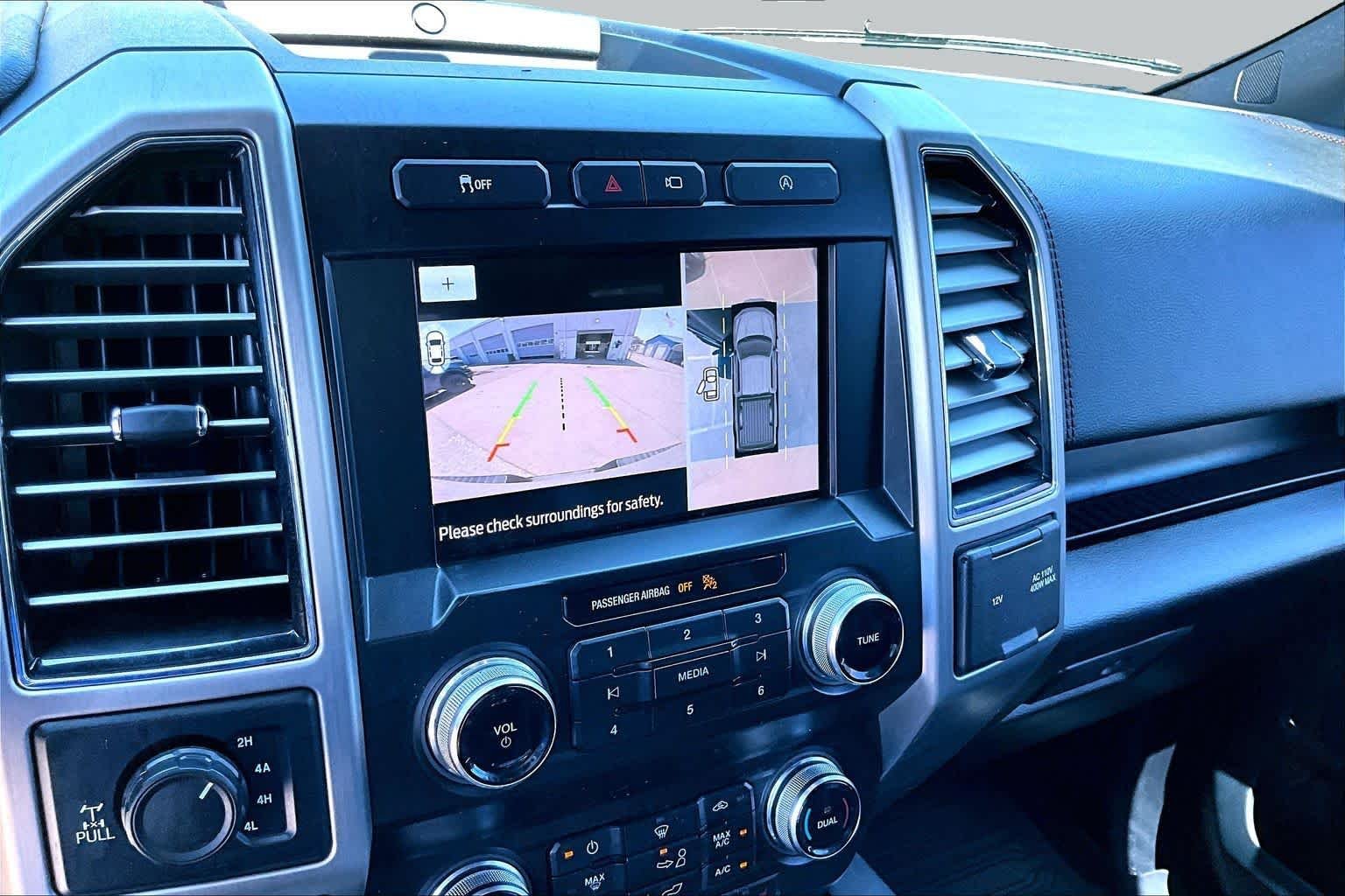 Used 2019 Agate Black Ford Platinum image 32
