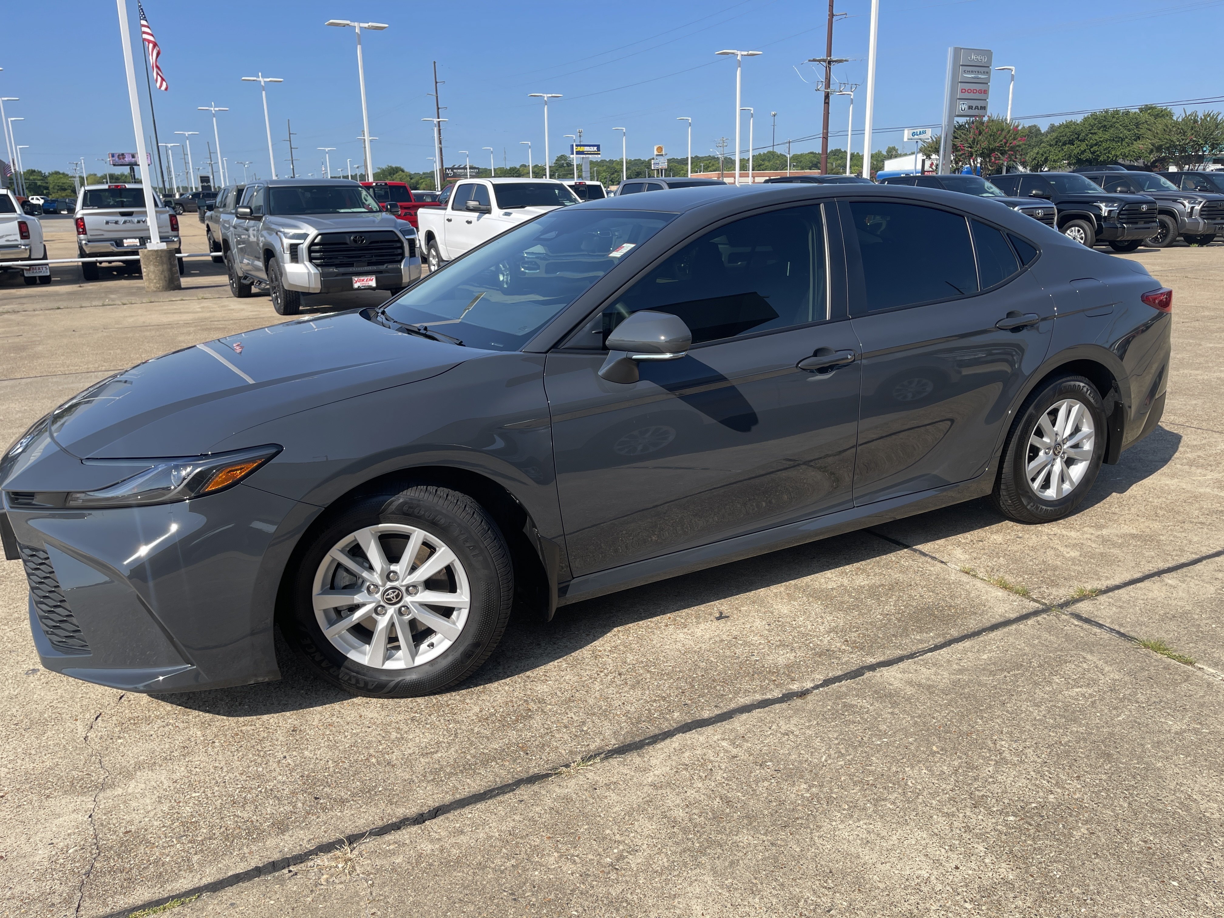 Used 2026 Underground Toyota LE image 4