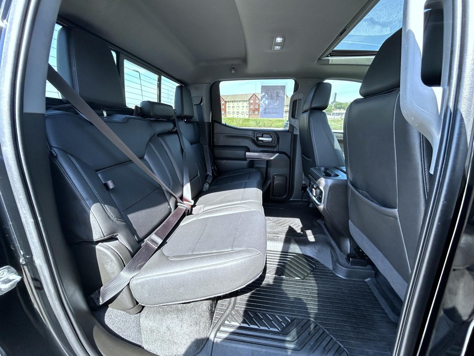 2021 Chevrolet Silverado 1500 LTZ - Photo 20