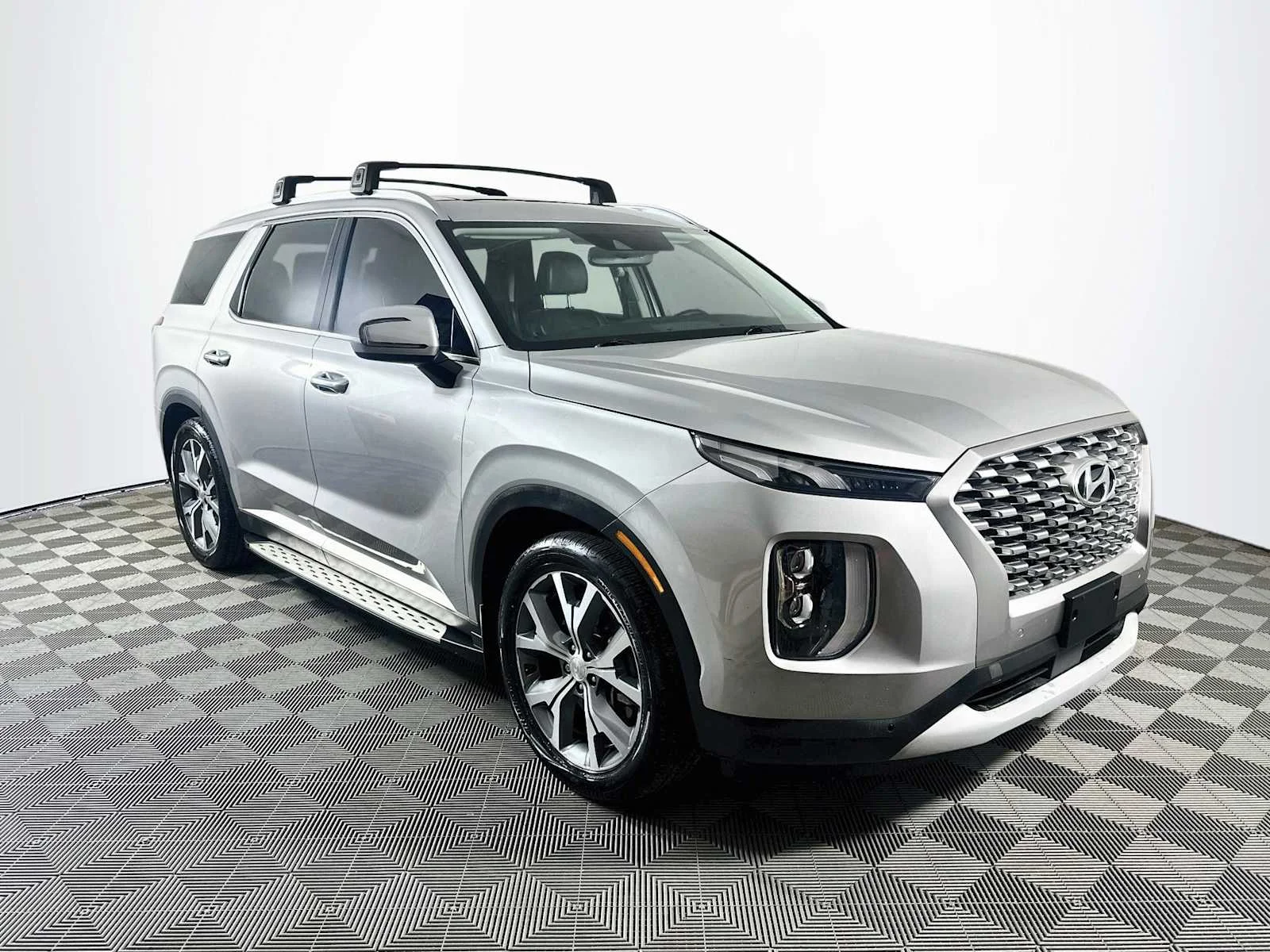Used 2022 Typhoon Silver Hyundai SEL image 3