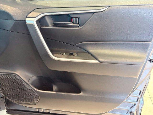Certified Used 2024 MAGNETIC GRAY MET. Toyota  image 12