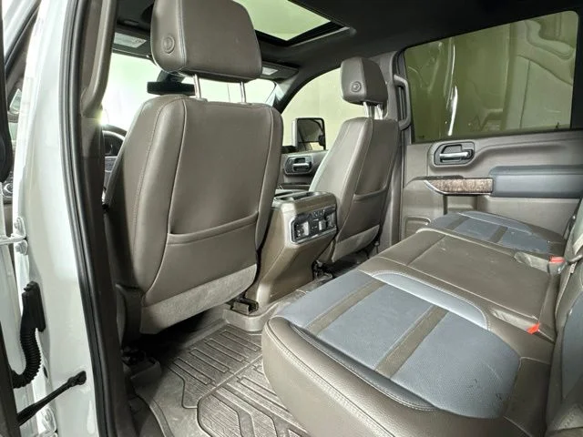 Used 2023 Summit White GMC Denali image 12