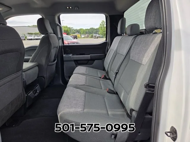 Used 2023  Ford XLT image 13
