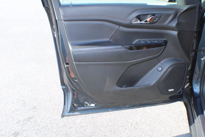 Used 2020 DARK SKY METALLIC GMC AT4 image 6