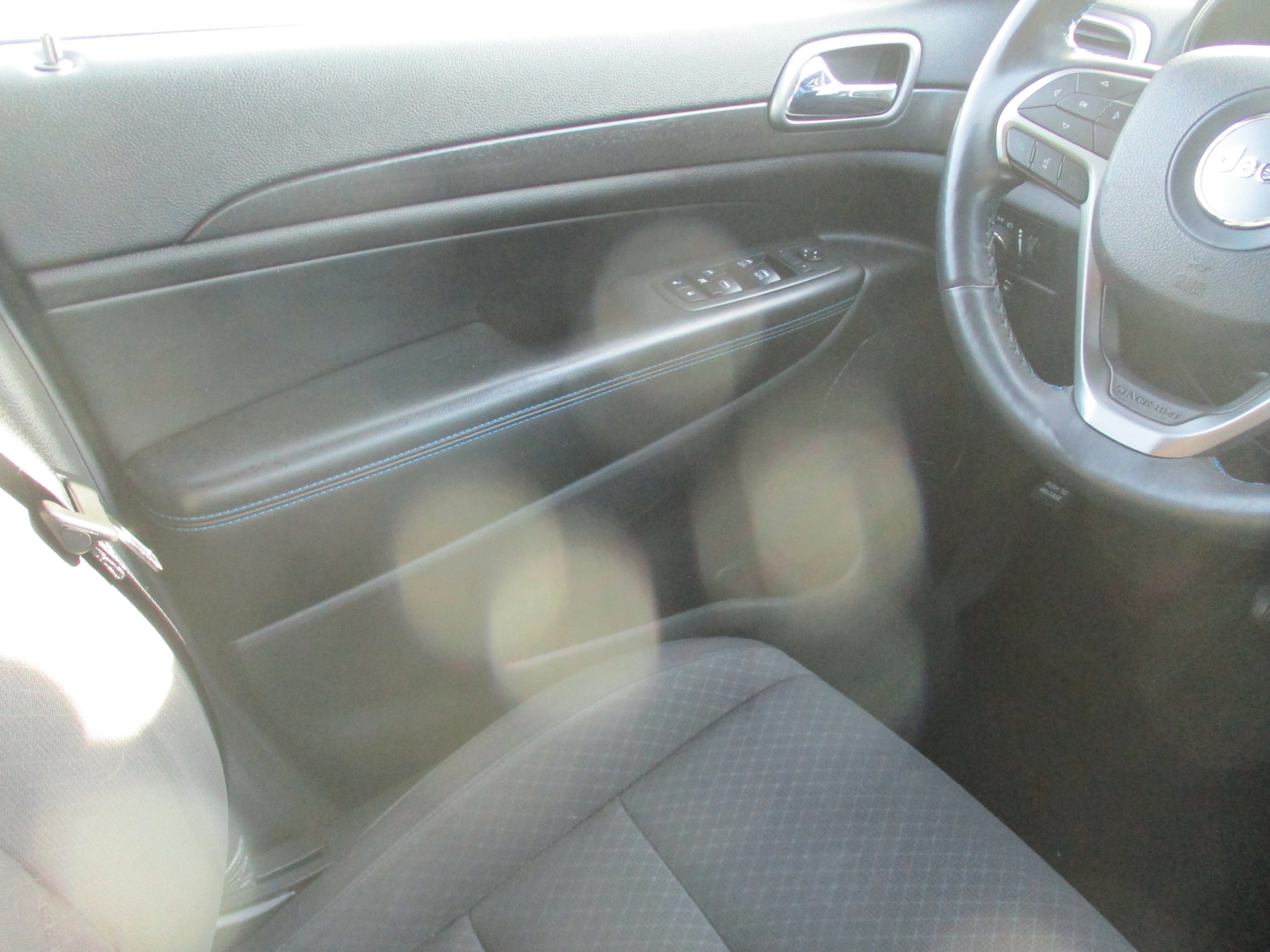 Used 2018 Bright White Clearcoat Jeep Upland image 24