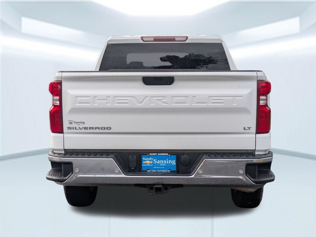 Used 2021 SUMMIT WHITE Chevrolet LT image 5