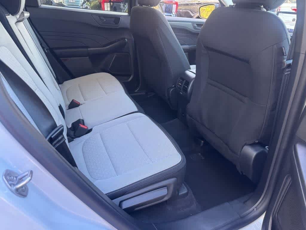 New 2026 Space Silver Metallic Ford Active image 13