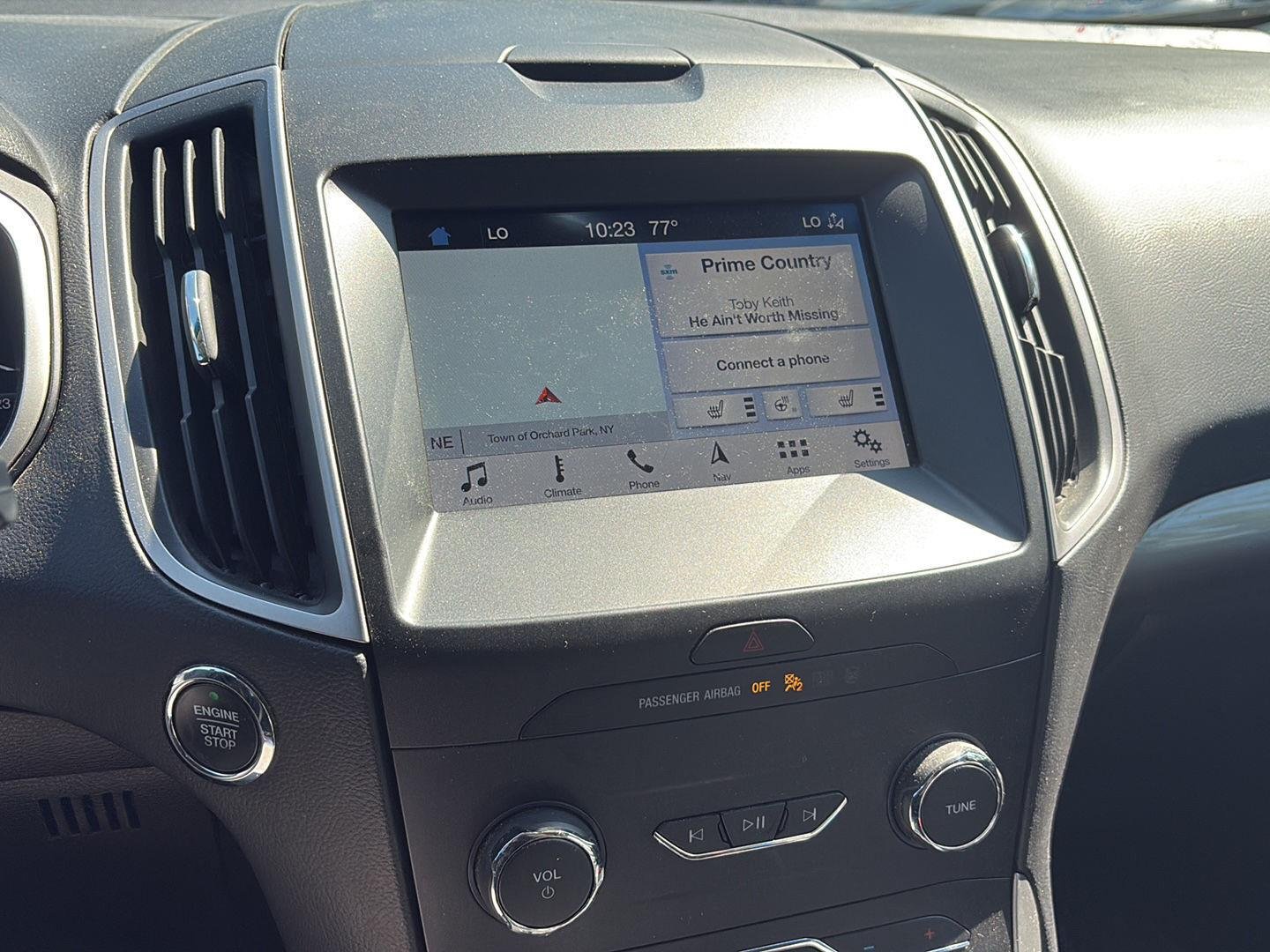 Used 2019 Magnetic Ford SEL image 8
