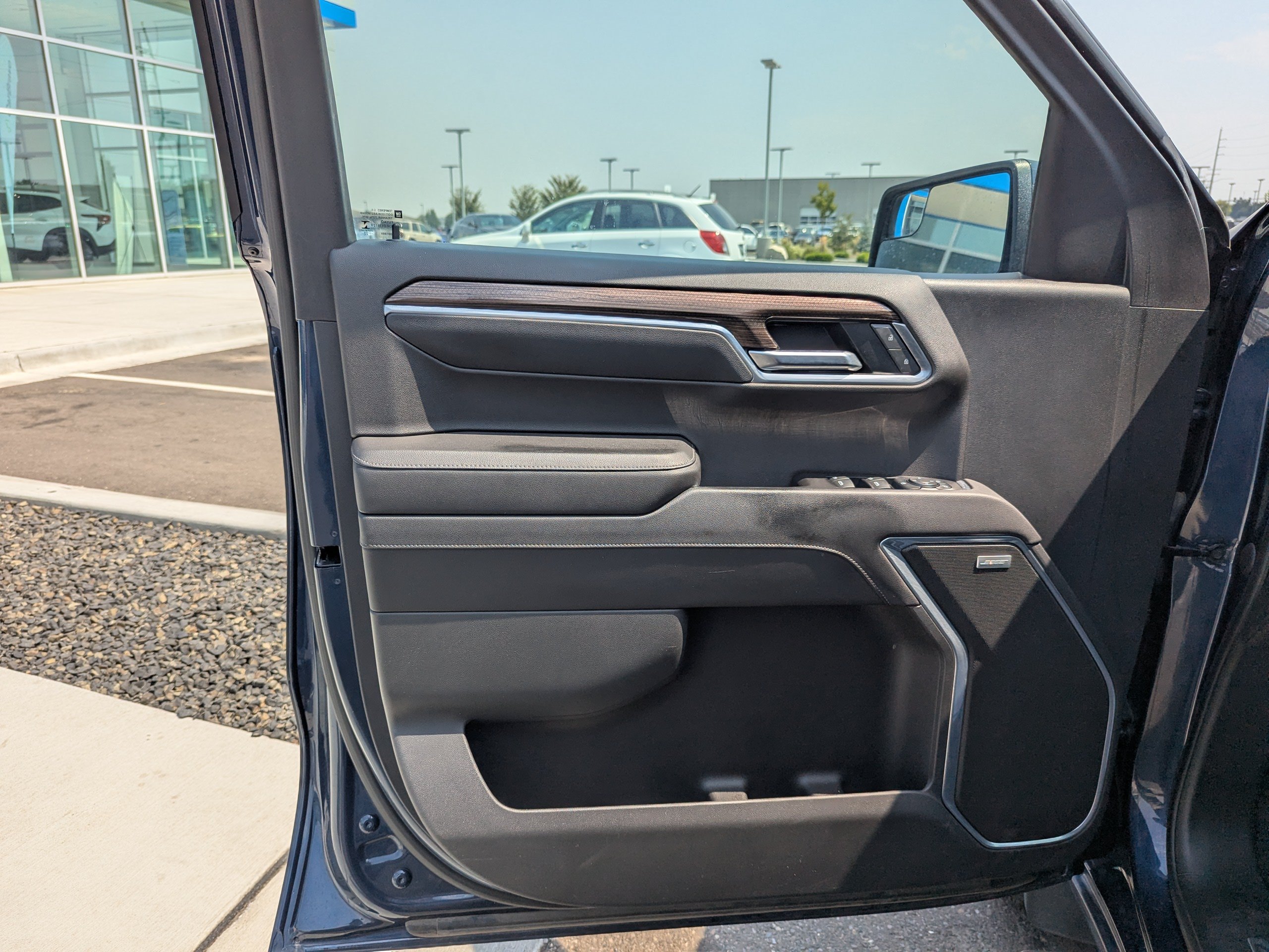 2022 Chevrolet Silverado 1500 RST - Photo 10