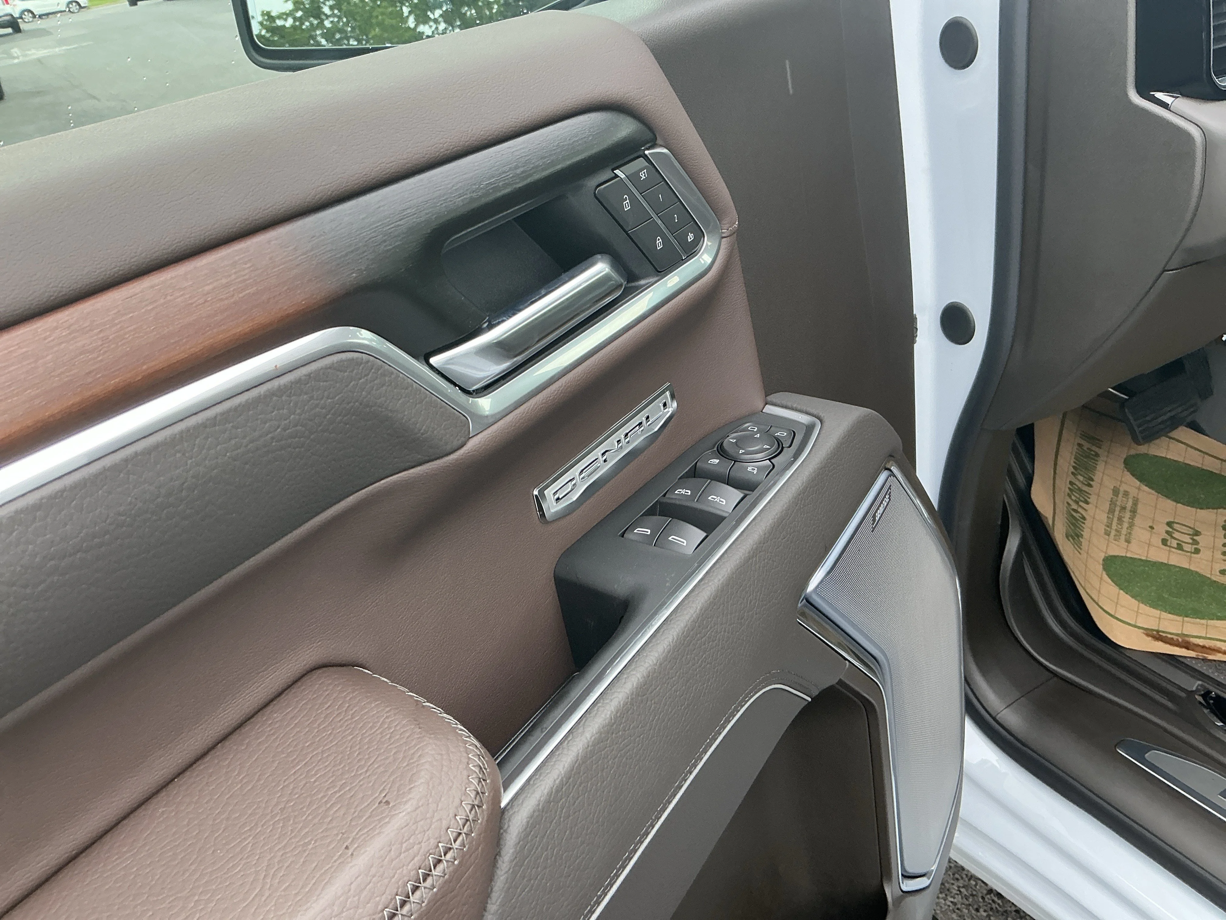 2026 GMC Sierra 1500 Denali - Photo 17