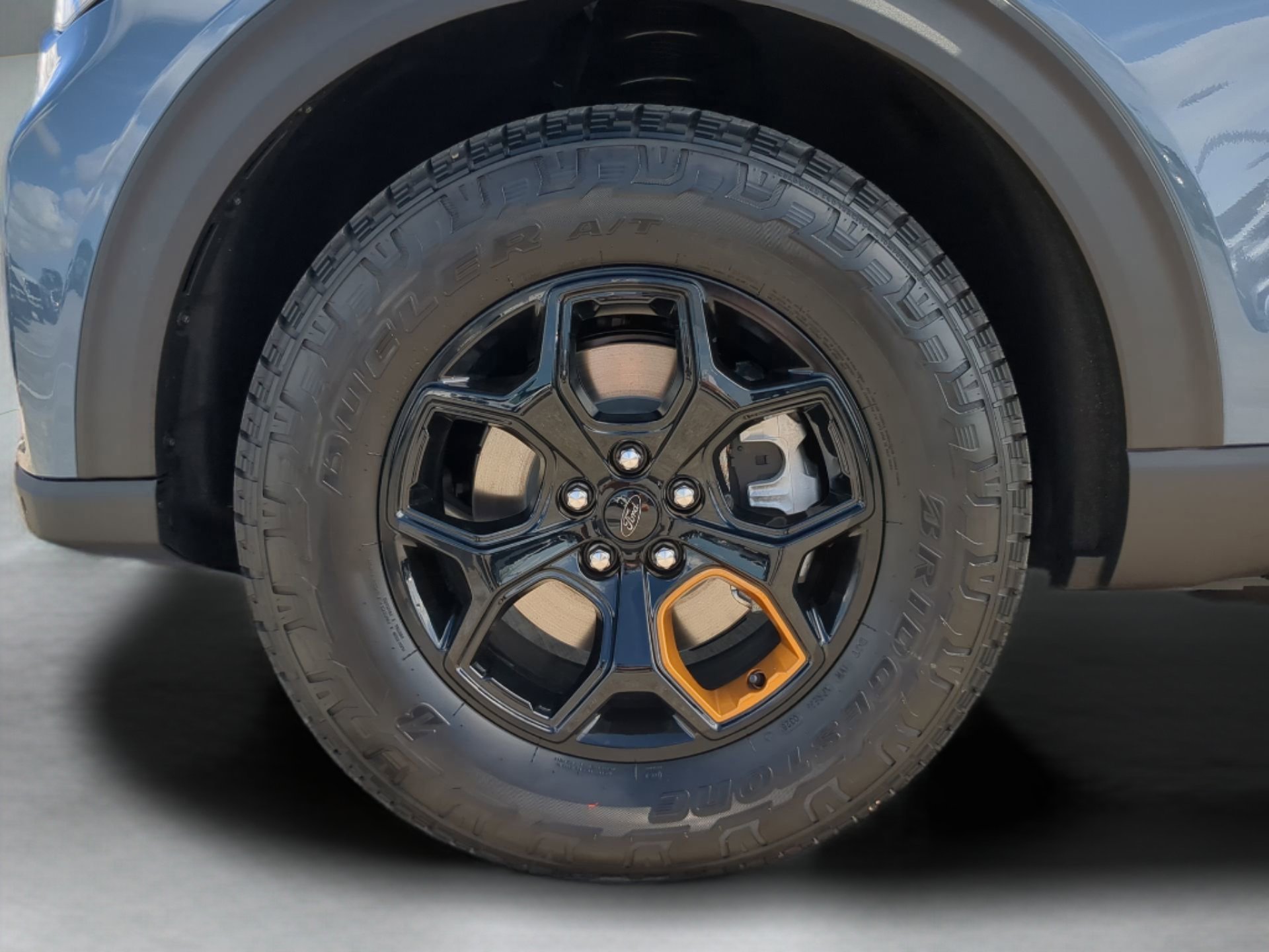 New 2026 Vapor Blue Metallic Ford Tremor® image 70