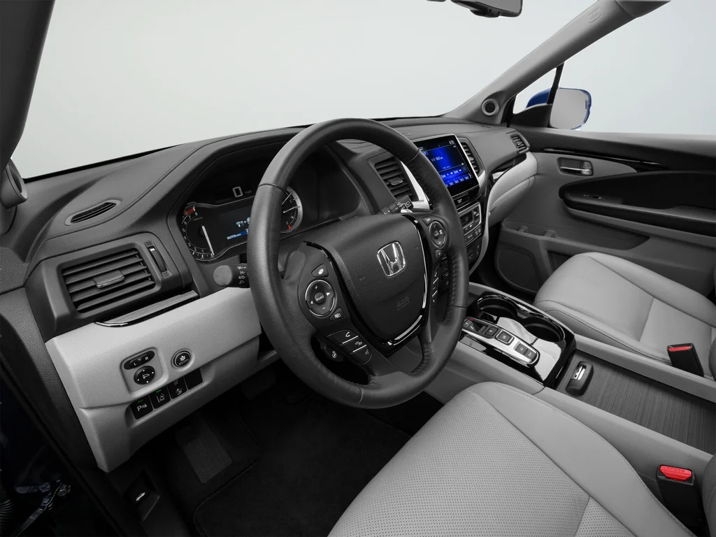 Used 2016 Blue Honda Elite image 49