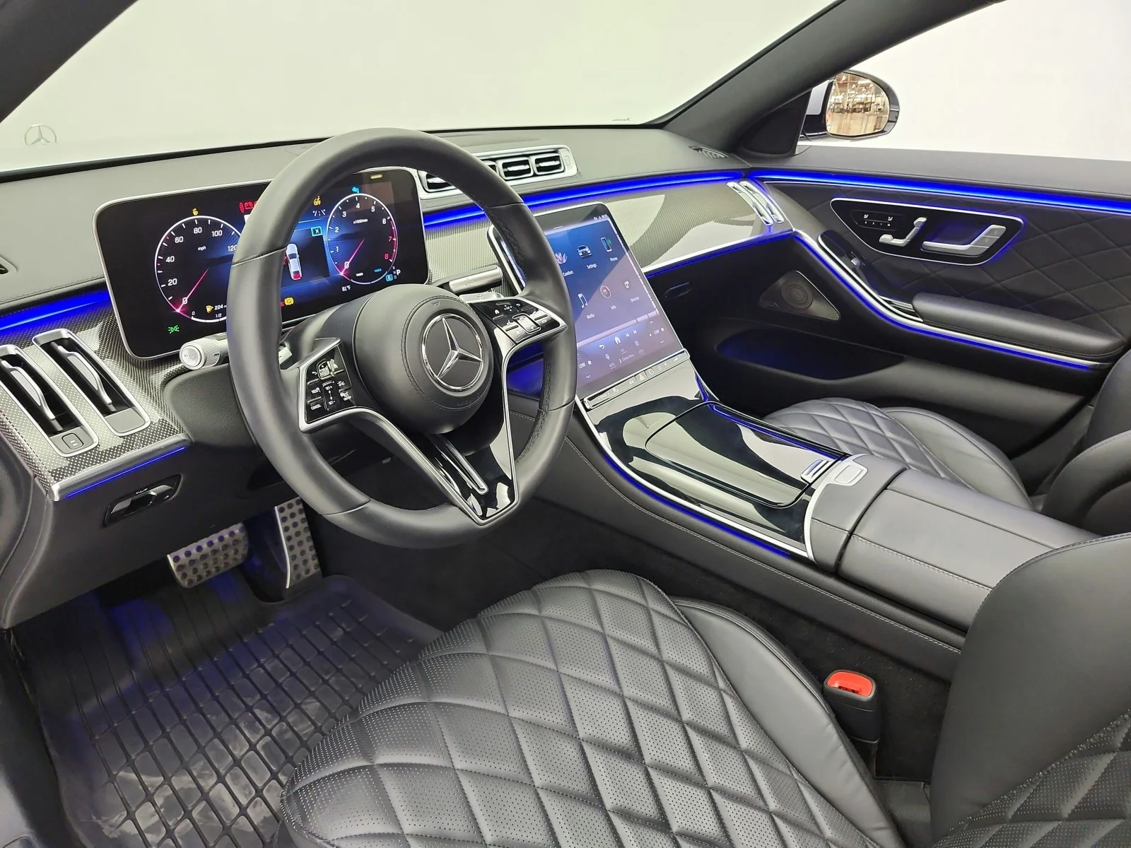 Certified Used 2022 Cirrus Silver Mercedes-Benz S 580 4MATIC® Sedan image 12