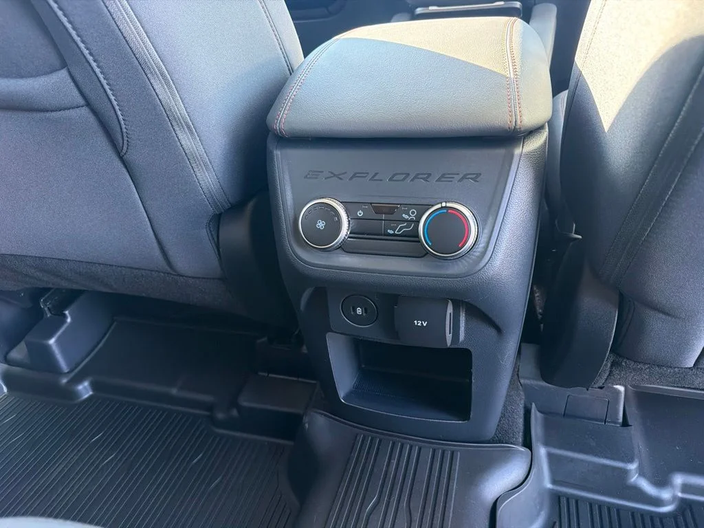 Used 2025 Black Ford Active image 48