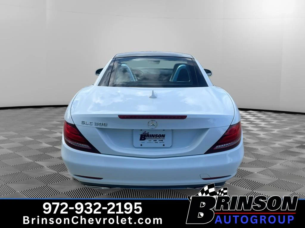 Used 2017 Polar White Mercedes-Benz 300 image 7