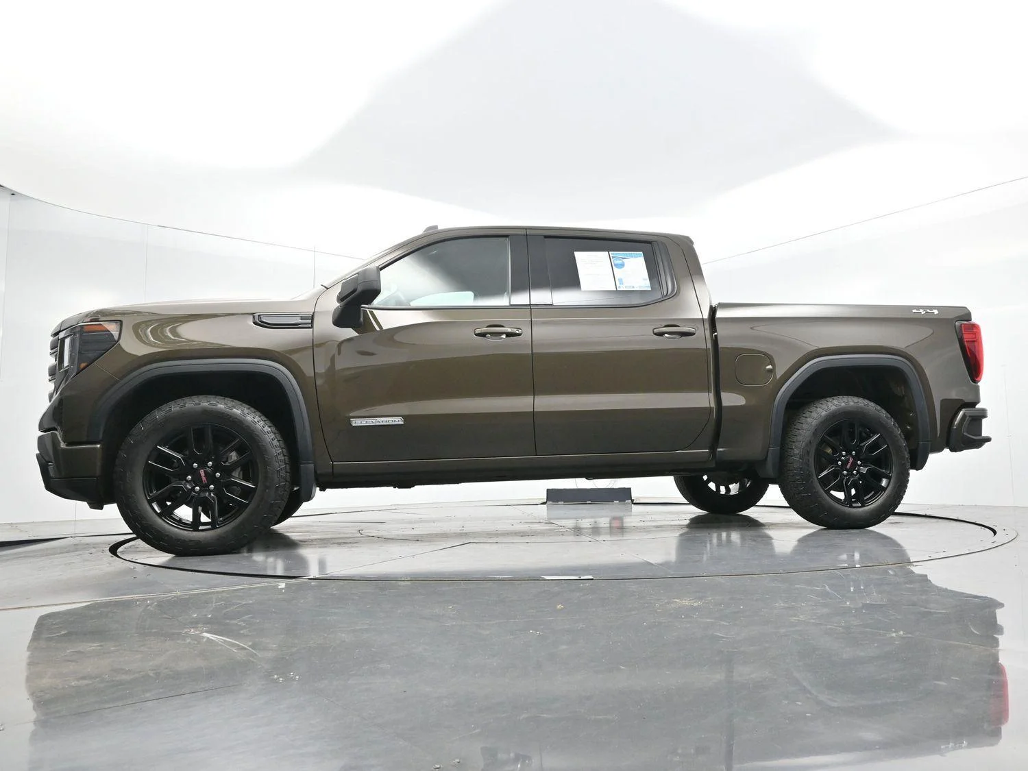 Used 2023 Deep Bronze Metallic GMC Elevation image 42