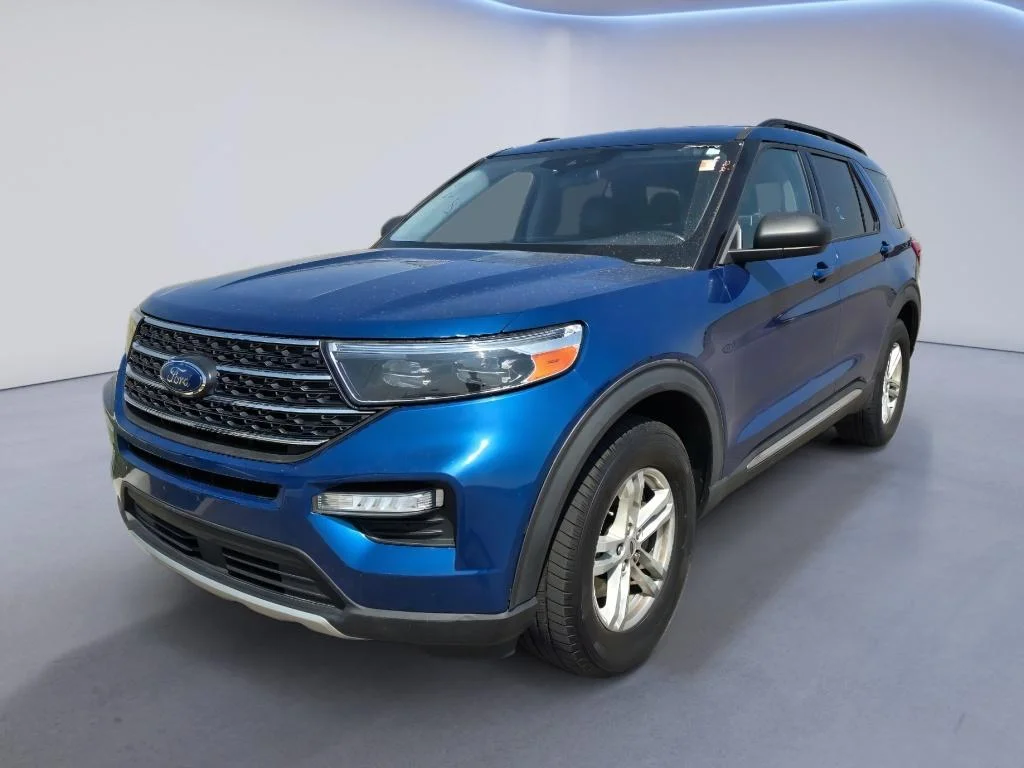Used 2021 Atlas Blue Metallic Ford XLT image 1