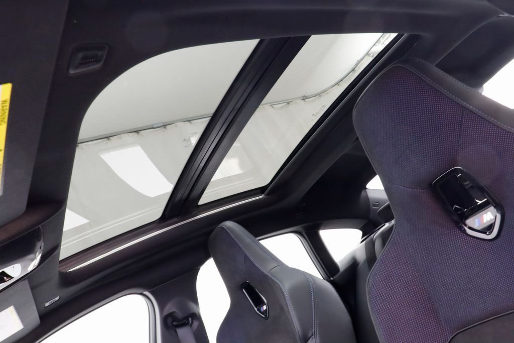 2025 BMW 2 Series M235 - Photo 14