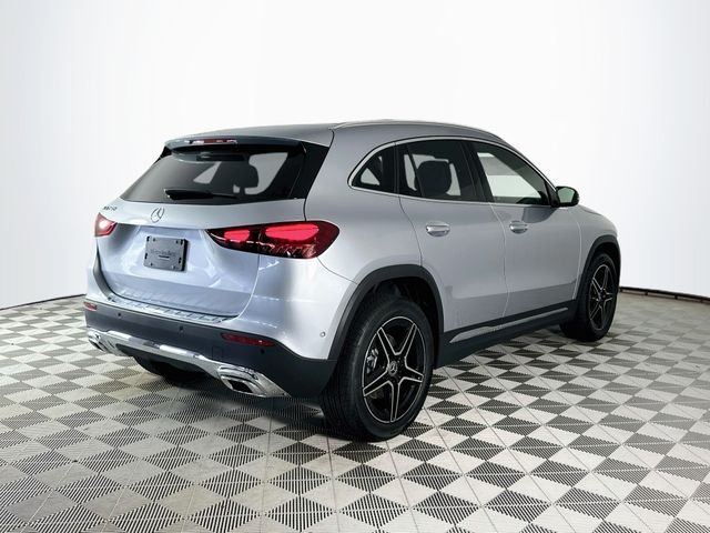 New 2026 Cirrus Silver Metallic Mercedes-Benz GLA 250 image 7
