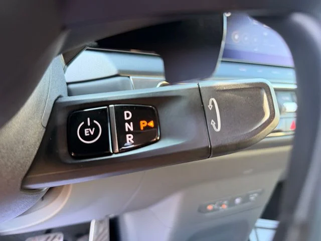 Certified Used 2024 Gray Kia GT-Line image 21
