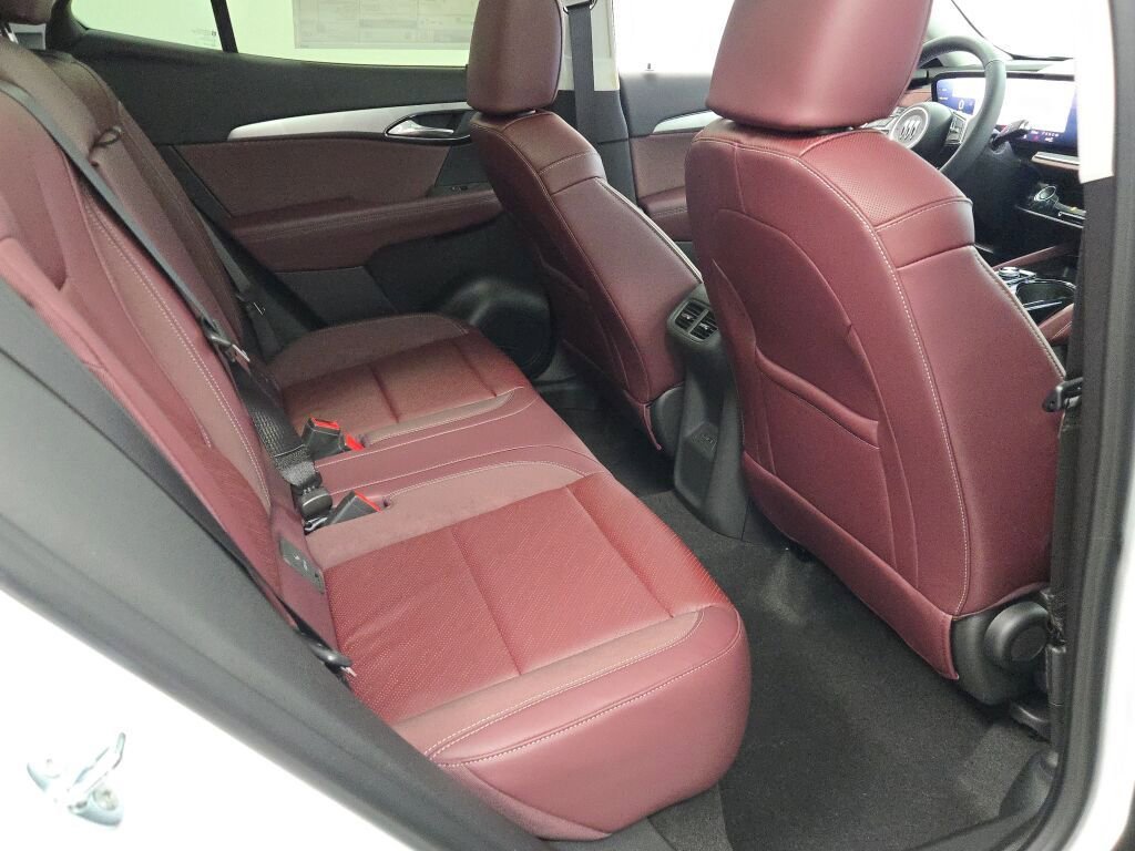 2026 Buick Envision Sport Touring - Photo 10