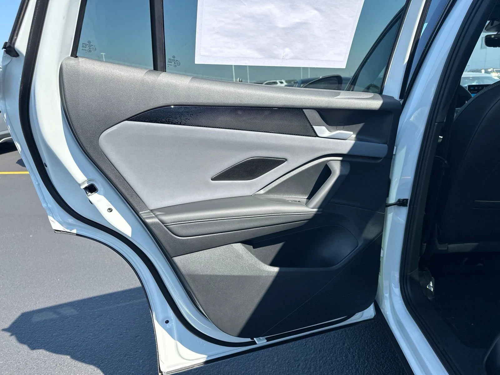 New 2026 White/off-white Volkswagen 2.0T SE R-Line Black image 24