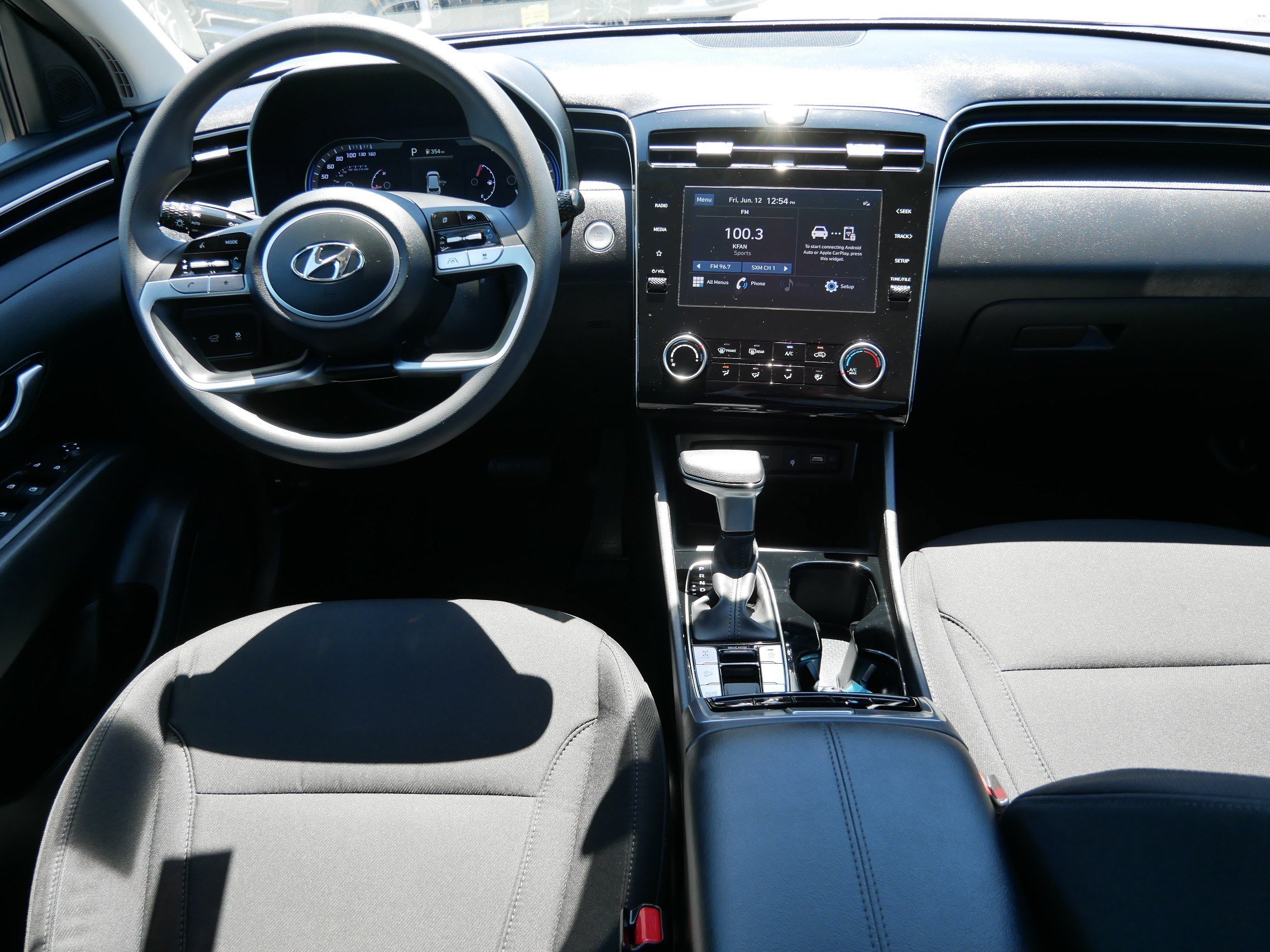 Certified Used 2023 Shimmering Silver Hyundai SEL image 10