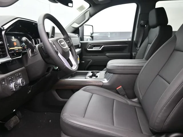 2026 GMC Sierra 2500HD SLT - Photo 10
