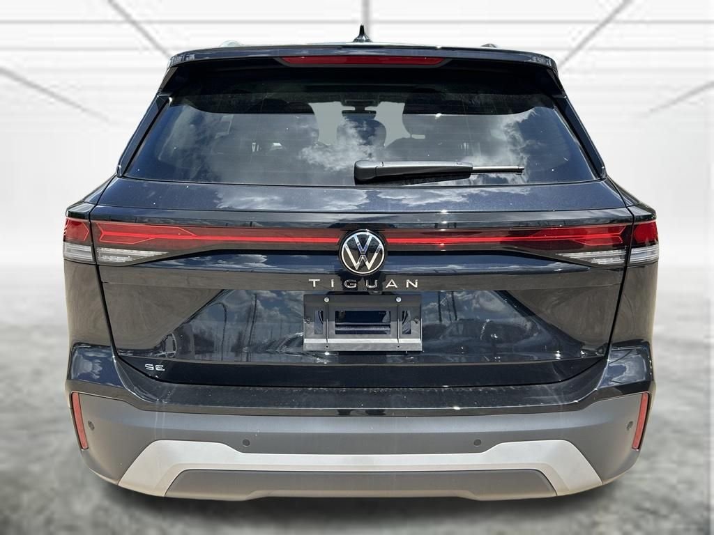 New 2026 Black Volkswagen 2.0T SE image 4