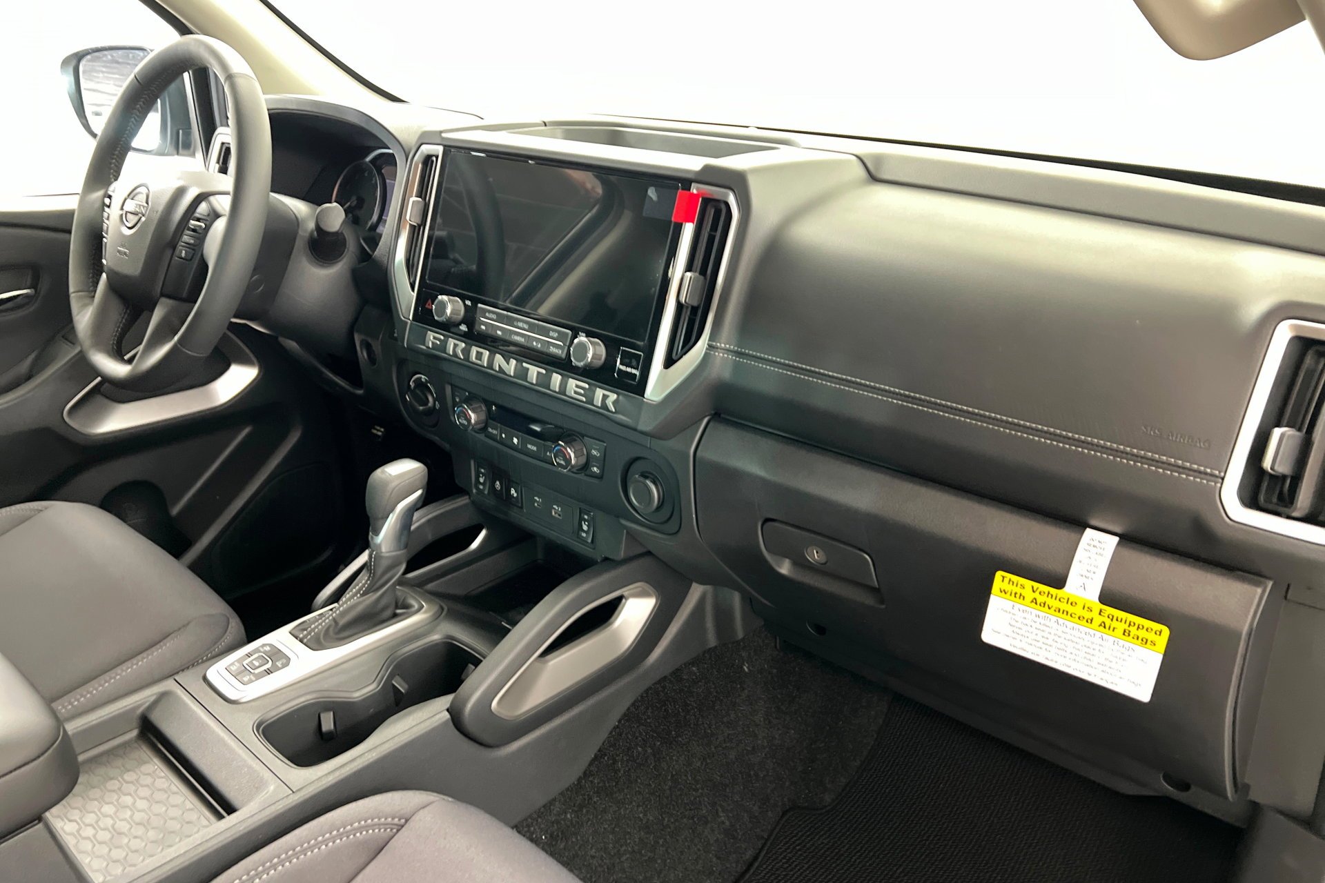 New 2026 Glacier White Nissan Crew Cab SV image 24