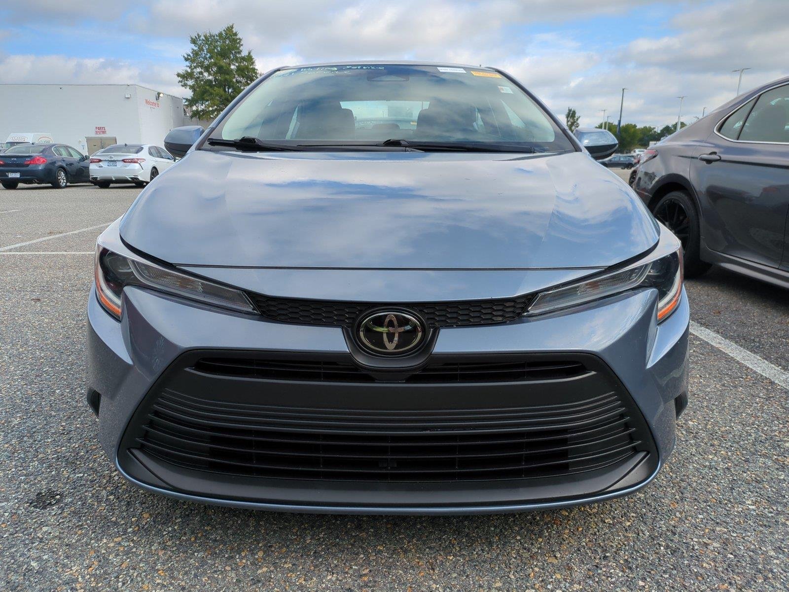 Used 2024  Toyota LE image 7