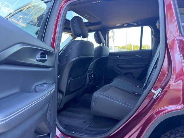 Used 2025 Velvet Red Pearlcoat Jeep Laredo X image 6